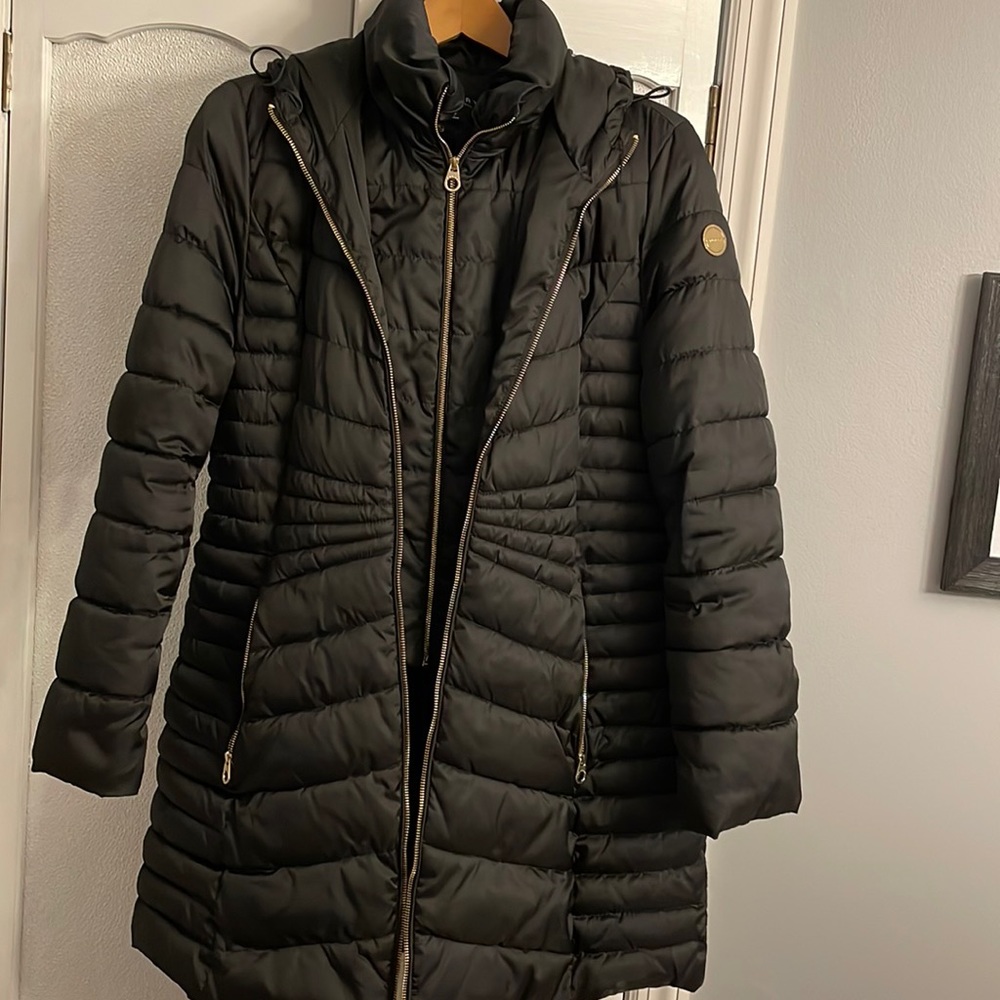 Women’s coat, 3/4 length